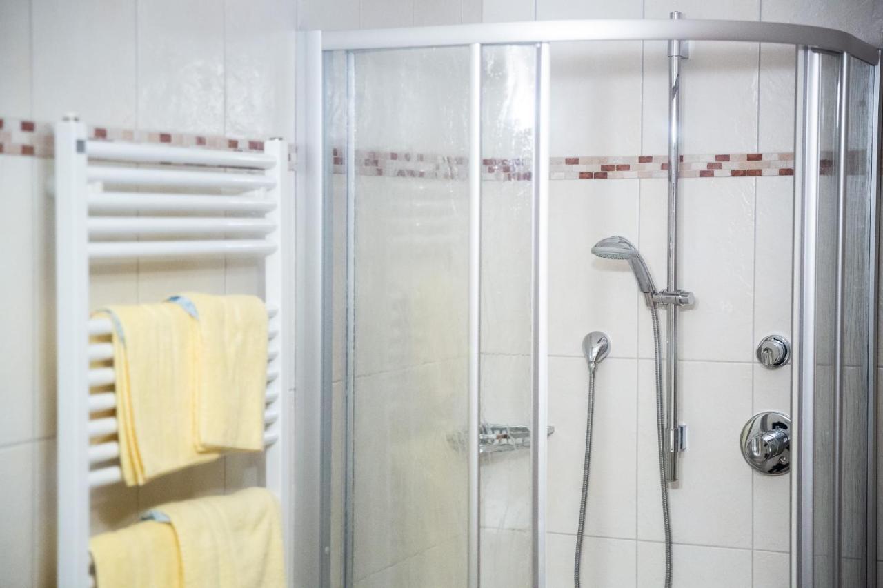 Appartements Hochlega Neukirchen am Grossvenediger Bagian luar foto