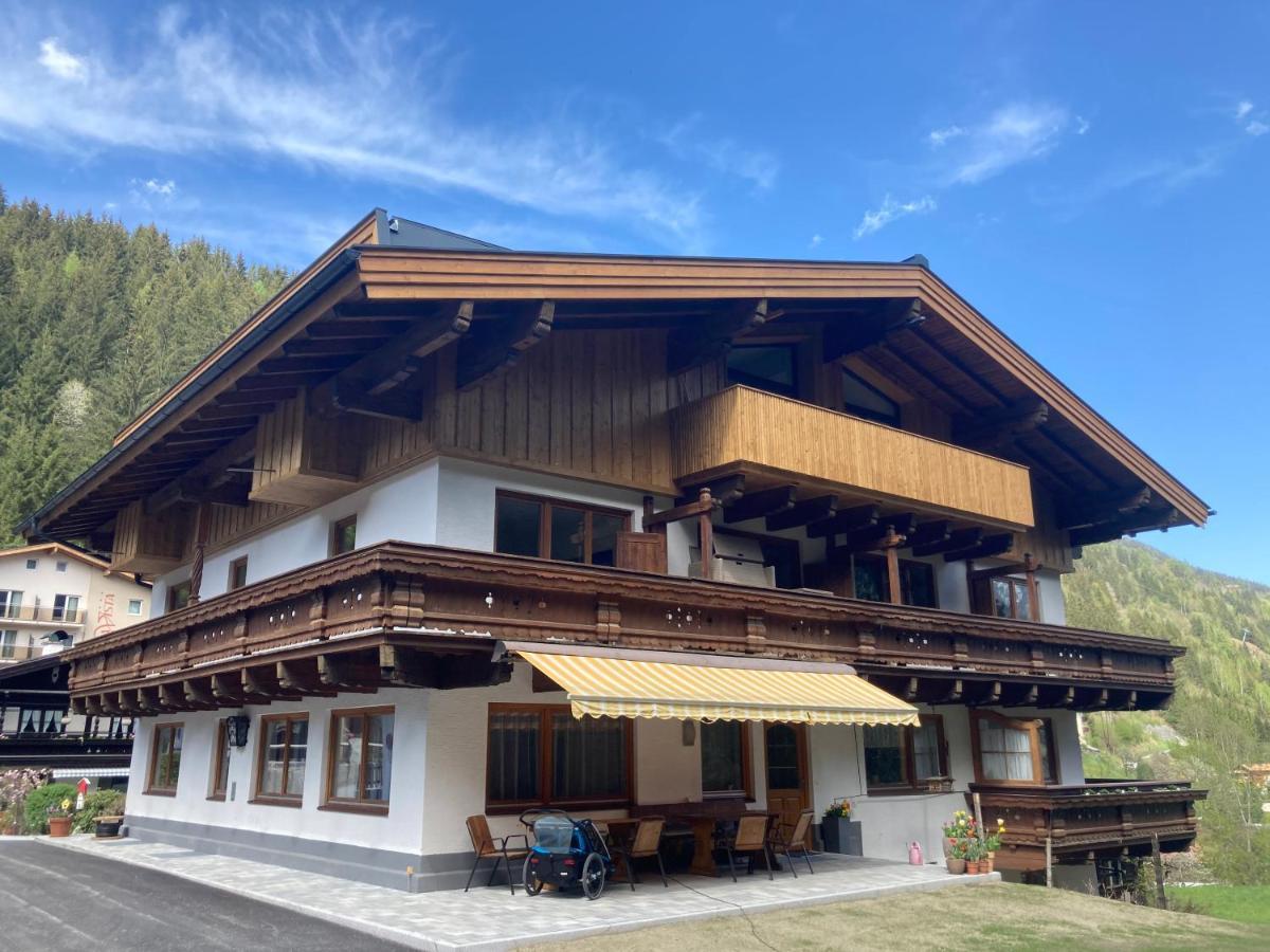 Appartements Hochlega Neukirchen am Grossvenediger Bagian luar foto