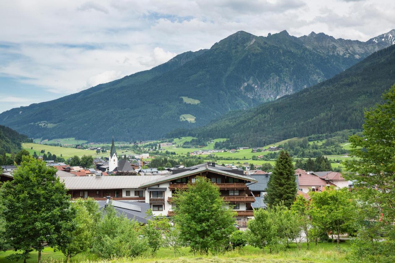 Appartements Hochlega Neukirchen am Grossvenediger Bagian luar foto